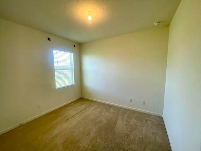 Building Photo - 12440 Rimini Wy