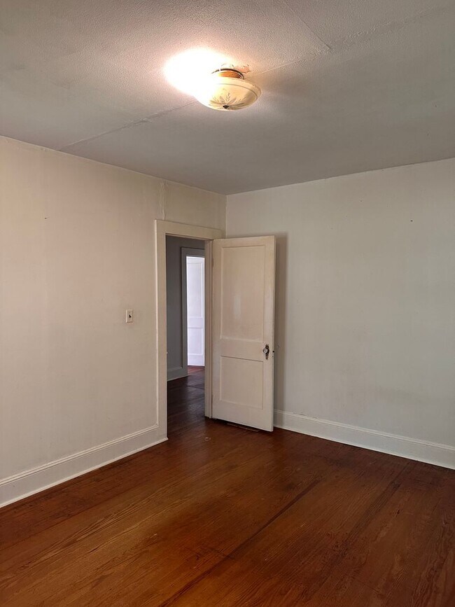 Building Photo - RENTAL HOME 2BD/1BTH