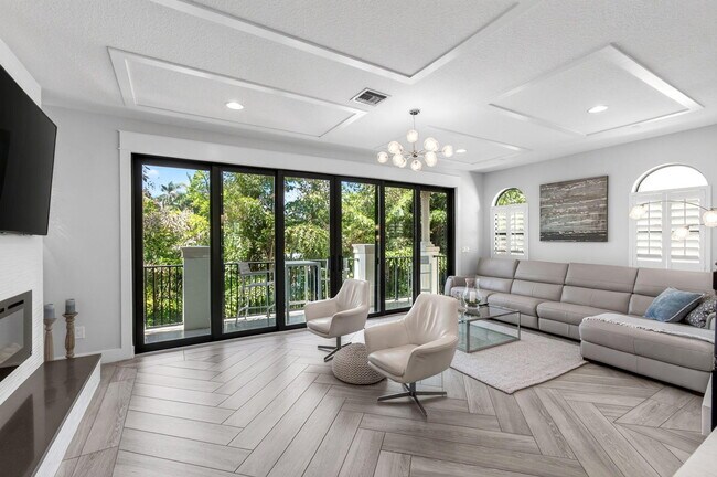 Building Photo - 622 Windward Cir S
