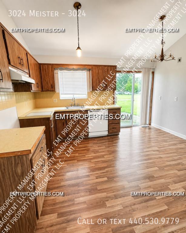 Building Photo - 3024 Meister-3024