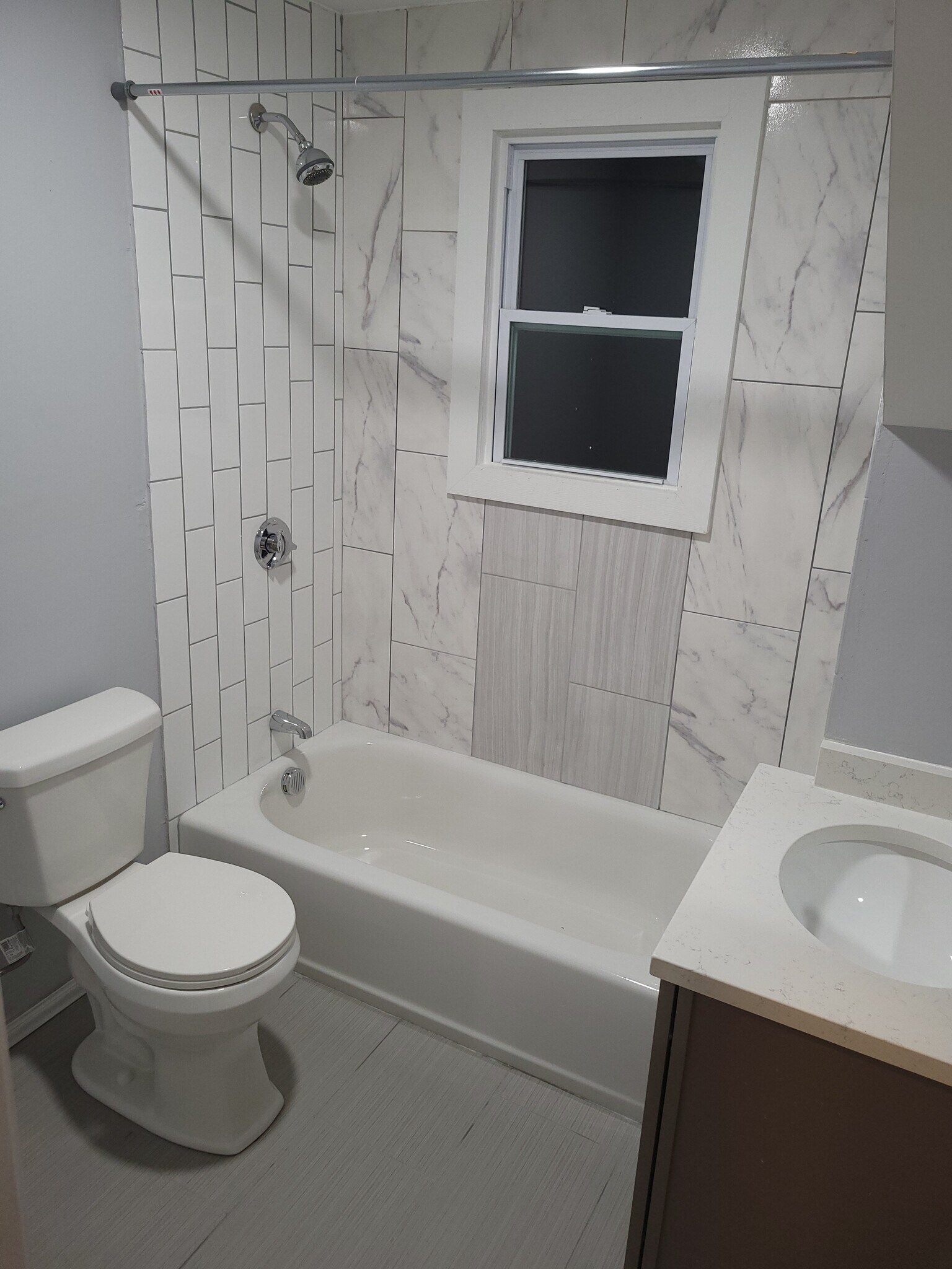 Bathroom - 281 Ash St