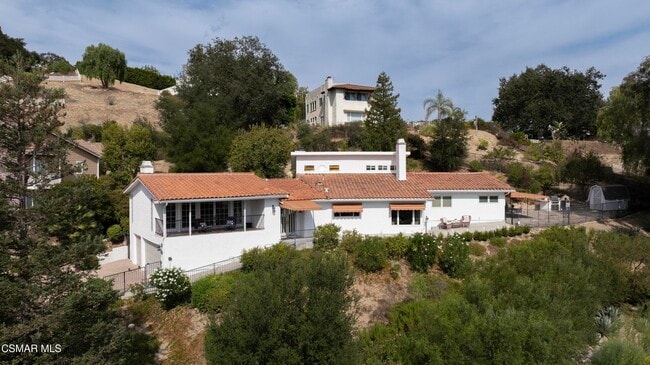 Primary Photo - 28329 Foothill Dr