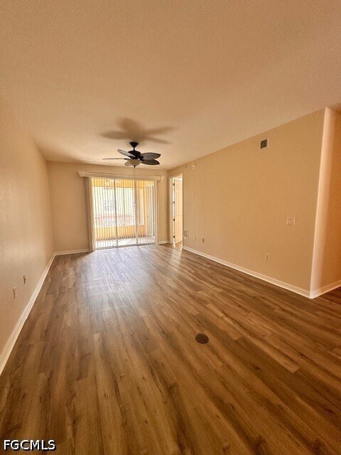 Building Photo - 1105 Van Loon Commons Cir