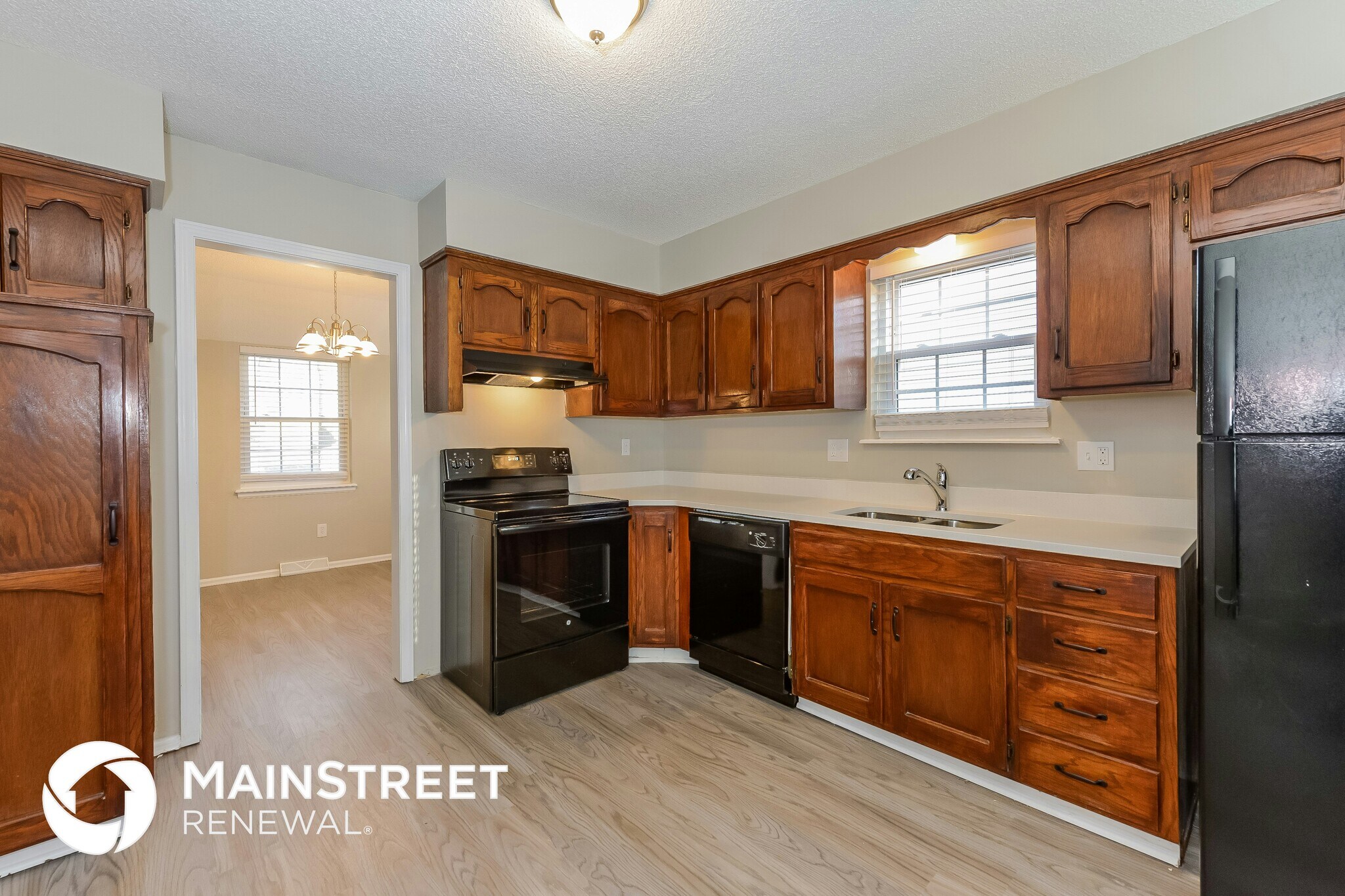 Building Photo - 4815 S Kendall Dr