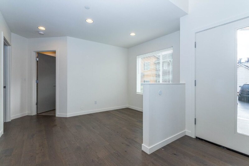 Building Photo - 12672 60th Ave S