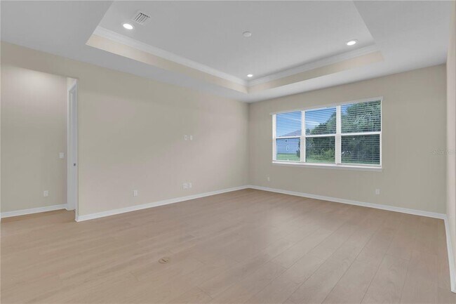 Building Photo - 2261 Mossy Vine Ave