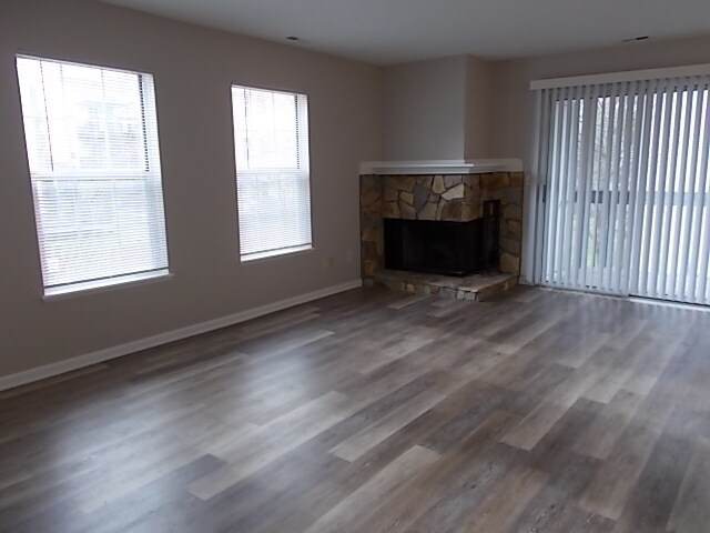 Building Photo - 28140 Detroit Rd