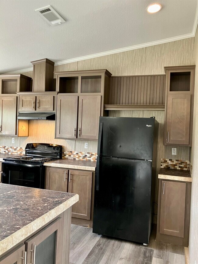 Building Photo - 2203 25th St