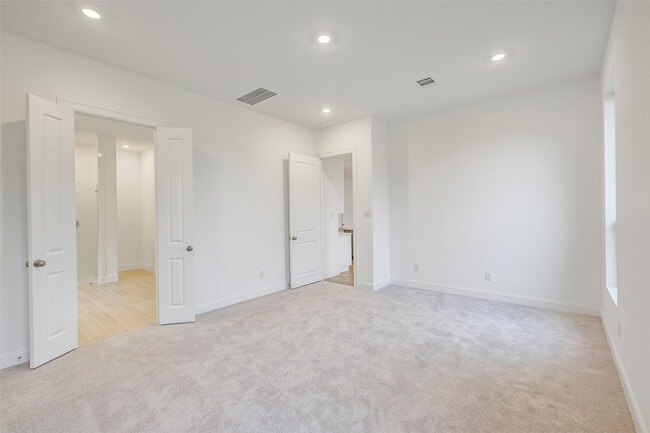 Building Photo - 4639 Sleepy Retreat Trl