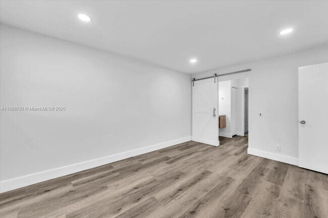 Building Photo - 1201 SW 128th Terrace