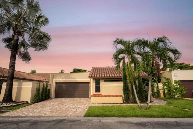 Primary Photo - 21356 Sonesta Way