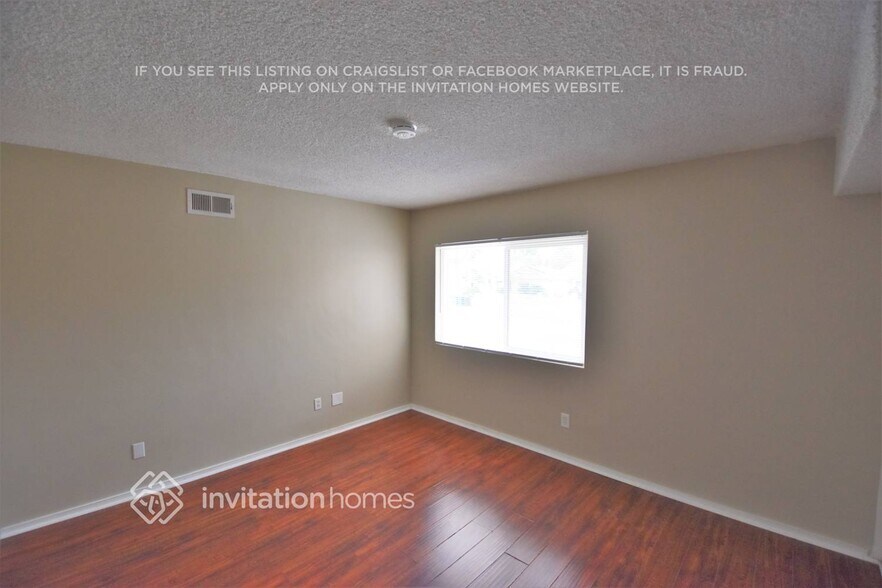 Building Photo - 15857 Liggett St