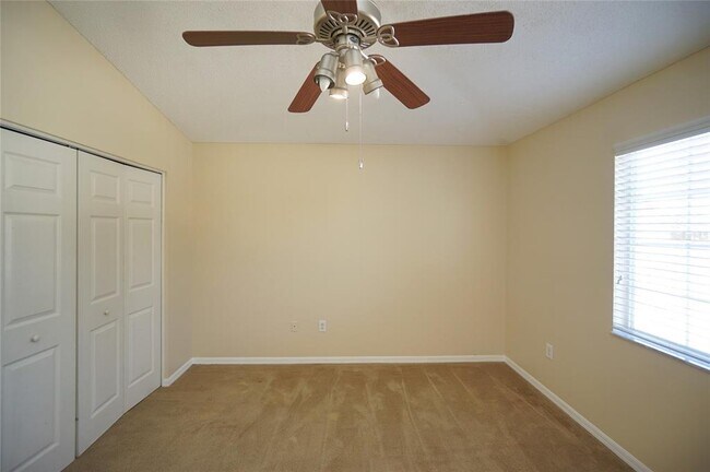 Building Photo - 10905 Capstan Lake Dr