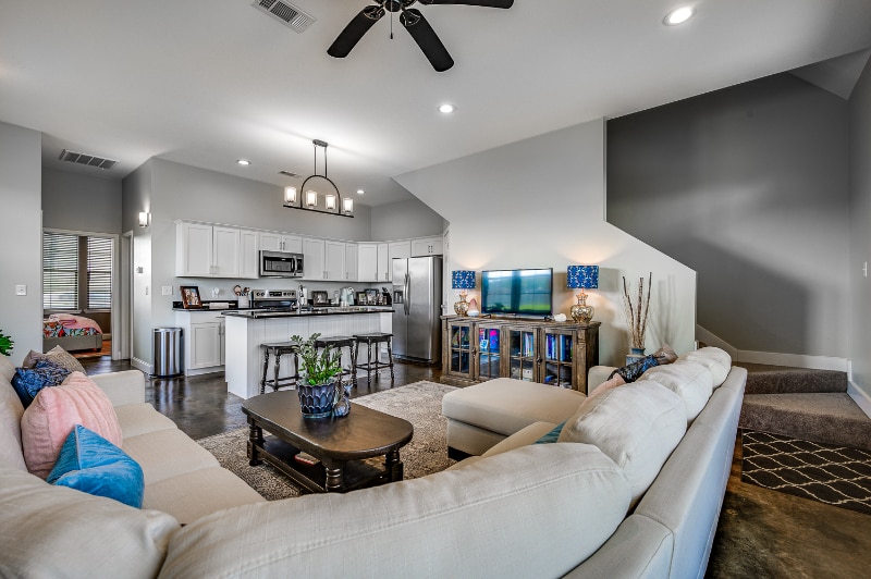 Building Photo - 123 Jax Sq