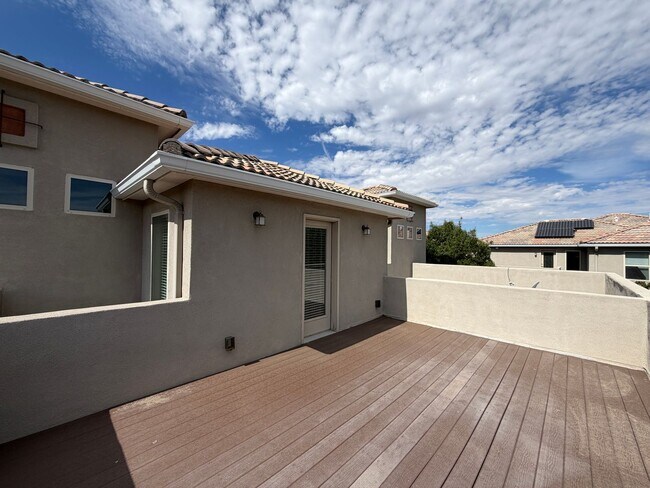Building Photo - 7420 Tangerine Ct NE