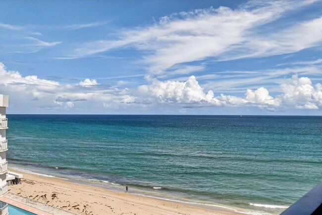 Building Photo - 3610 S Ocean Blvd