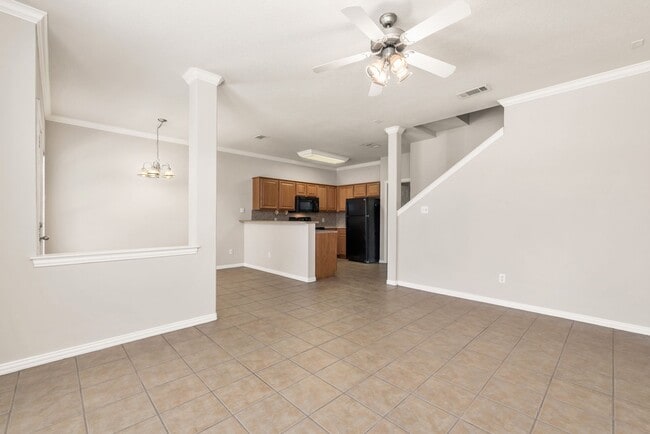 Building Photo - Available for August 2026 Pre-Lease! 4 Bed, Bath in Waterwood Townhomes!