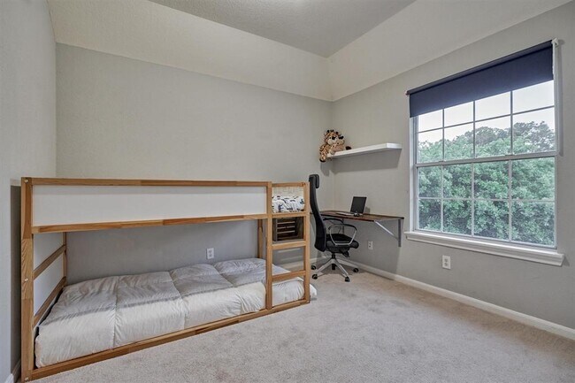 Building Photo - 131 Zephyr Bend Pl