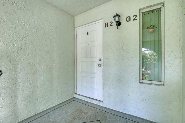 Building Photo - 3618 Alder Dr