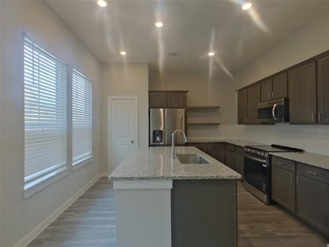 Building Photo - 22818 Terrazzo Dr
