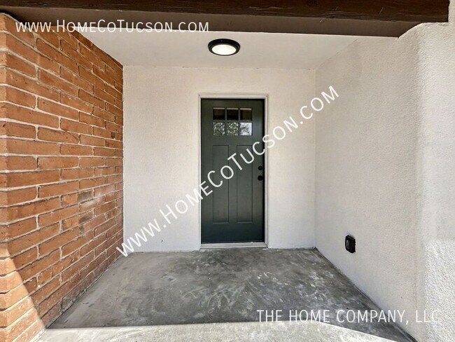 Building Photo - 6060 N Van Ark Rd