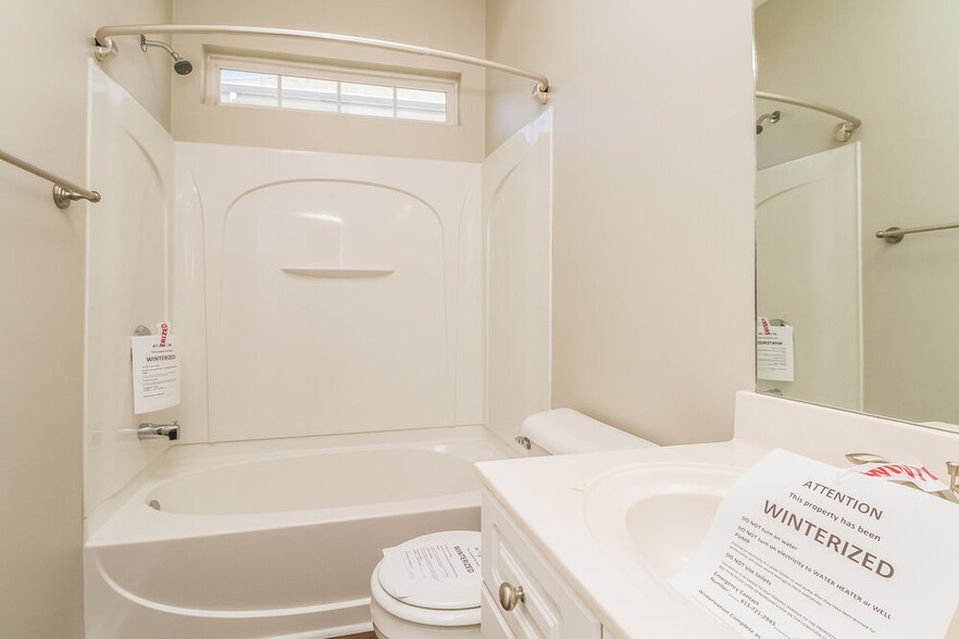 Building Photo - 3153 Skinner Dr