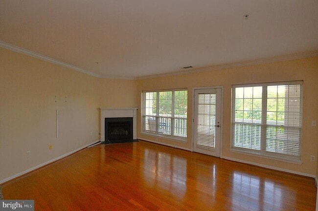 Primary Photo - 4550 Strutfield Ln