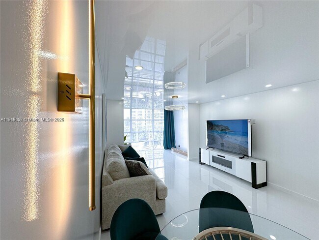 Building Photo - 501 Three Islands Boulevard