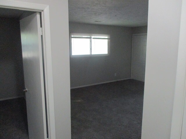 Building Photo - 1008 Charlotte Dr