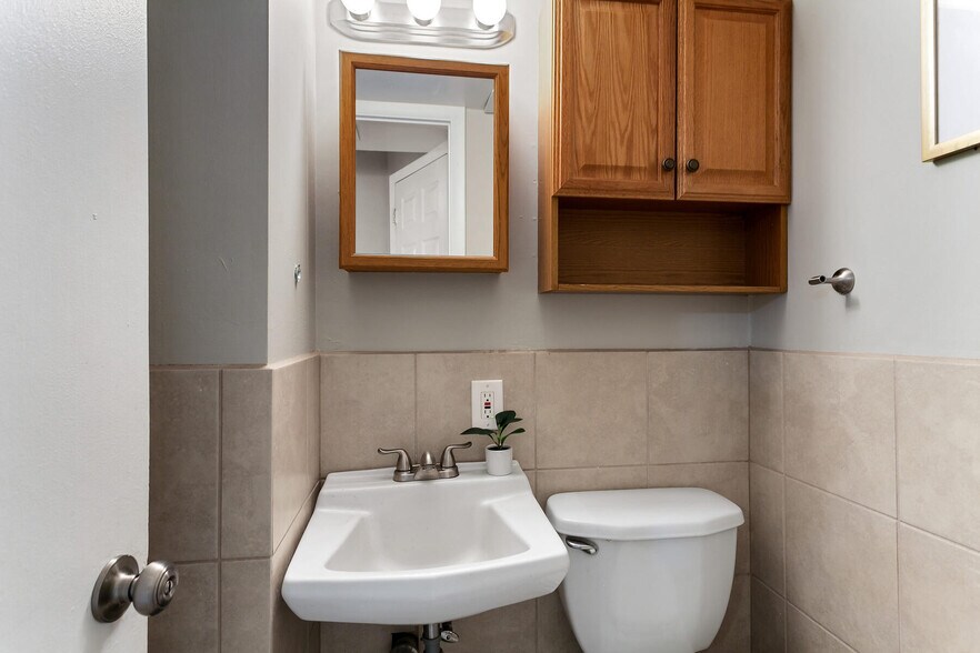 Main Floor Bathroom - 733 Harlan St