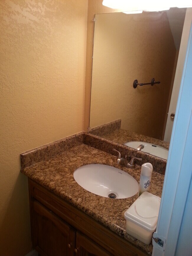 Building Photo - 2371 Antelope Dr