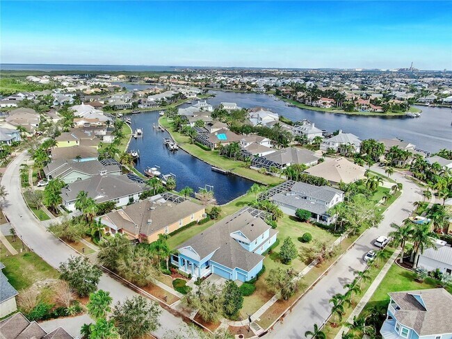 Building Photo - 613 Manns Harbor Dr