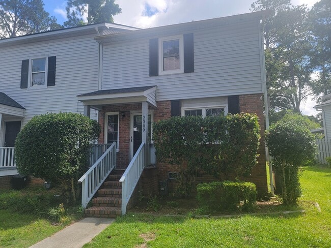 Primary Photo - 2309 Creekview Dr