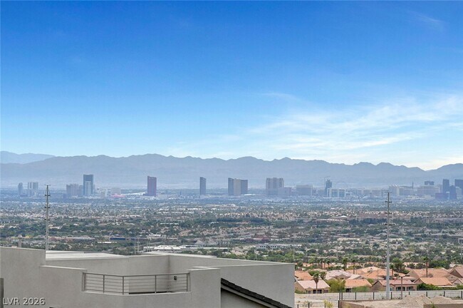 Building Photo - 11580 Midnight Melody Ave