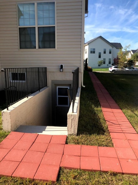 Primary Photo - 2610 Sir Michael Pl