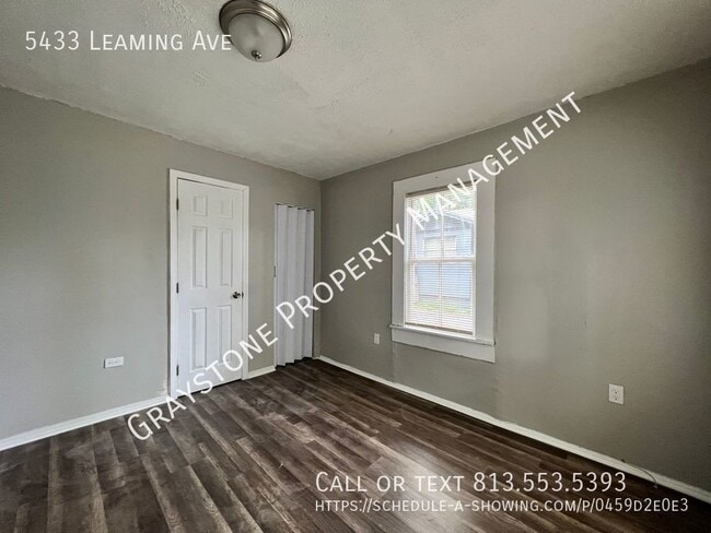 Building Photo - 5433 Leaming Ave