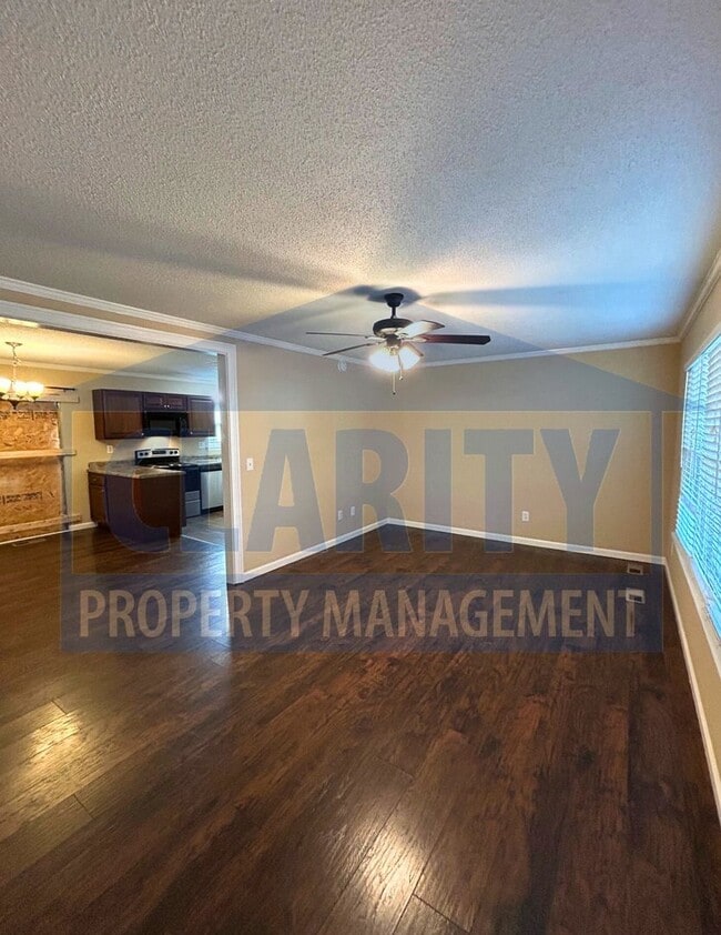 Building Photo - Ranch-style 3-bedroom home!