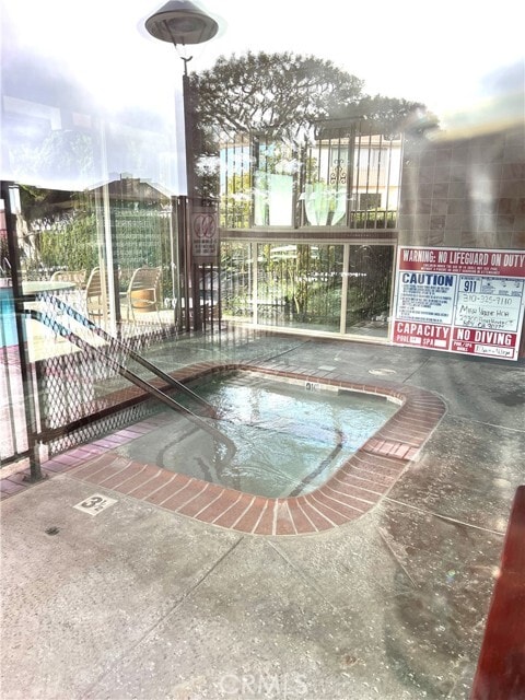 Building Photo - 28129 Ridgethorne Ct