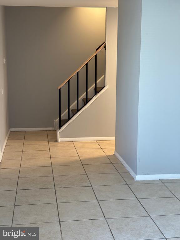 Building Photo - 108 Aspen Ct