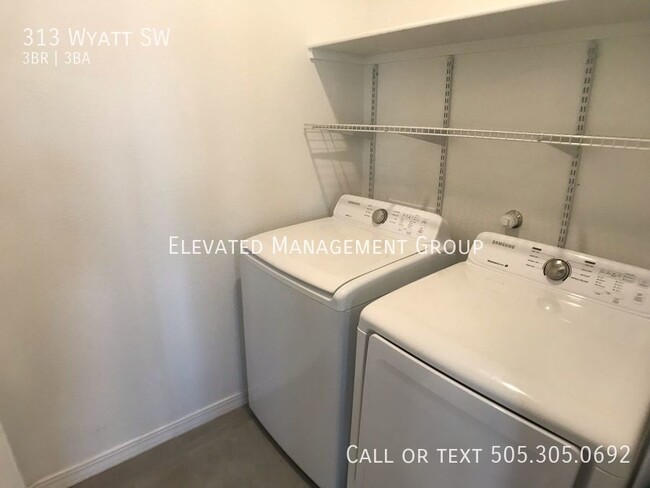 Building Photo - 313 Wyatt Ave SW