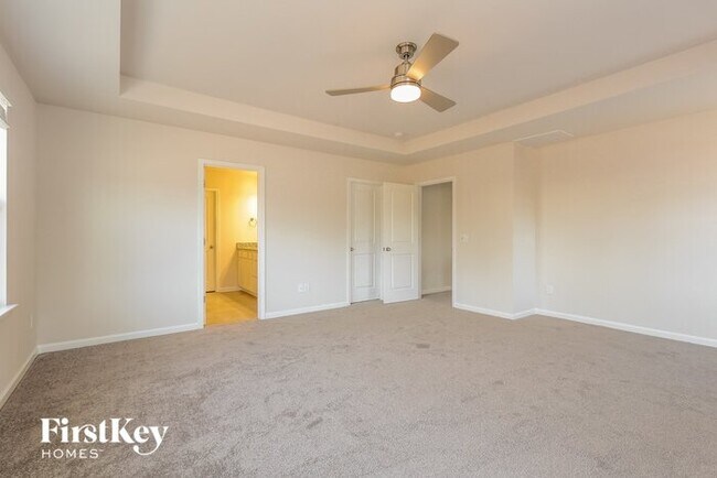 Building Photo - 628 Okame Ct
