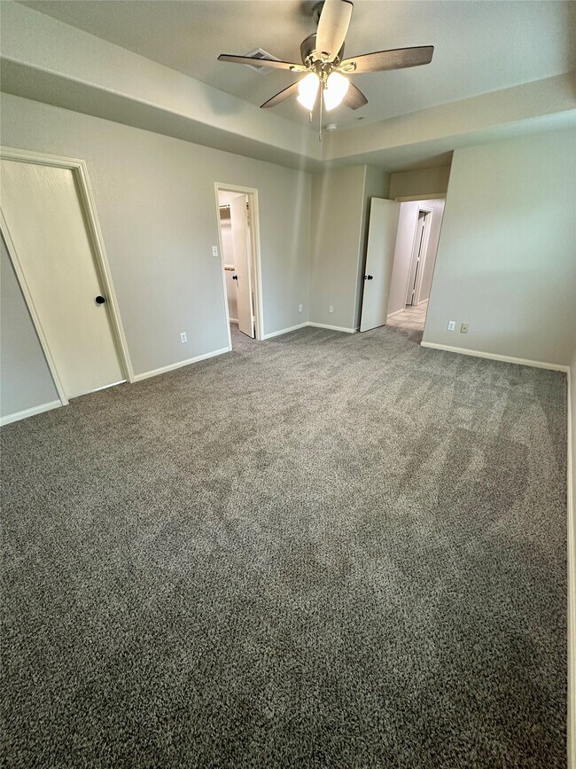 Building Photo - 1039 N Teal Estates Cir
