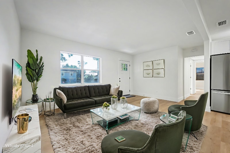 Building Photo - 5827 Ansley St