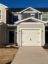 Building Photo - 2003 Oakdale Dr