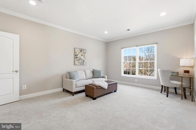 Building Photo - 19925 Interlachen Cir