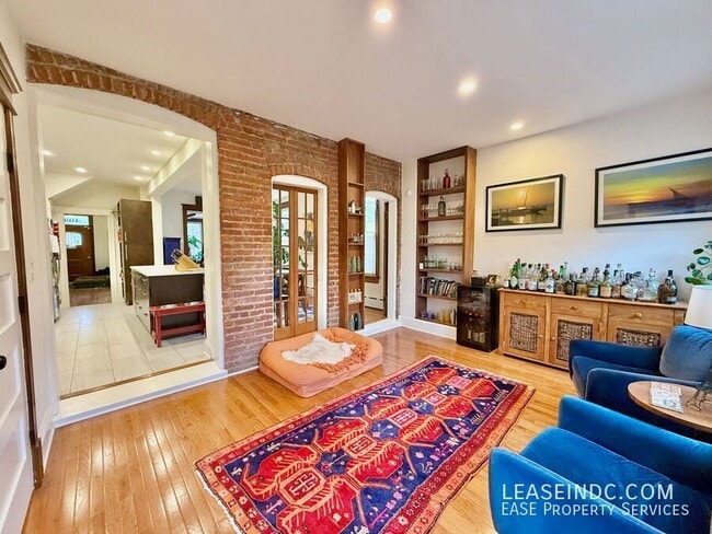 Building Photo - 4119 3rd St NW