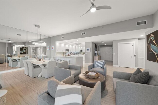 Building Photo - 1560 Gulf Blvd