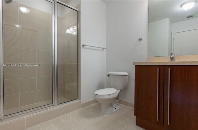 Building Photo - 1111 SW 1st Ave