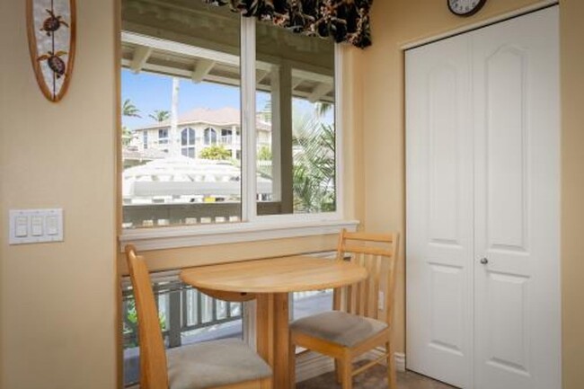 Building Photo - Alii Cove - Furnished 2 Bedroom + Den / 2 ...