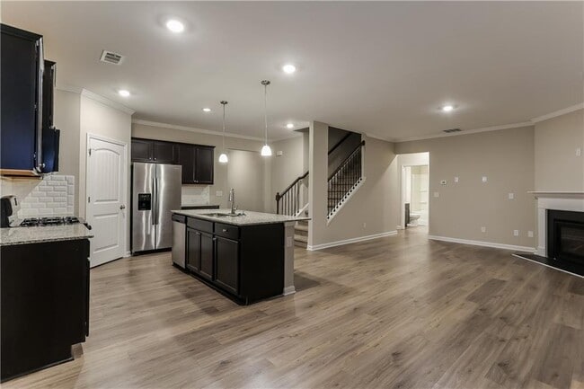 Building Photo - 143 Cool Creek Ct